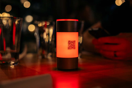 Modern Innovative Rechargeable Restaurant Table Lamps: A Game-Changer for Dining Ambiance